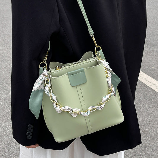 Bucket and Chain Shoulder Fashion Handbag