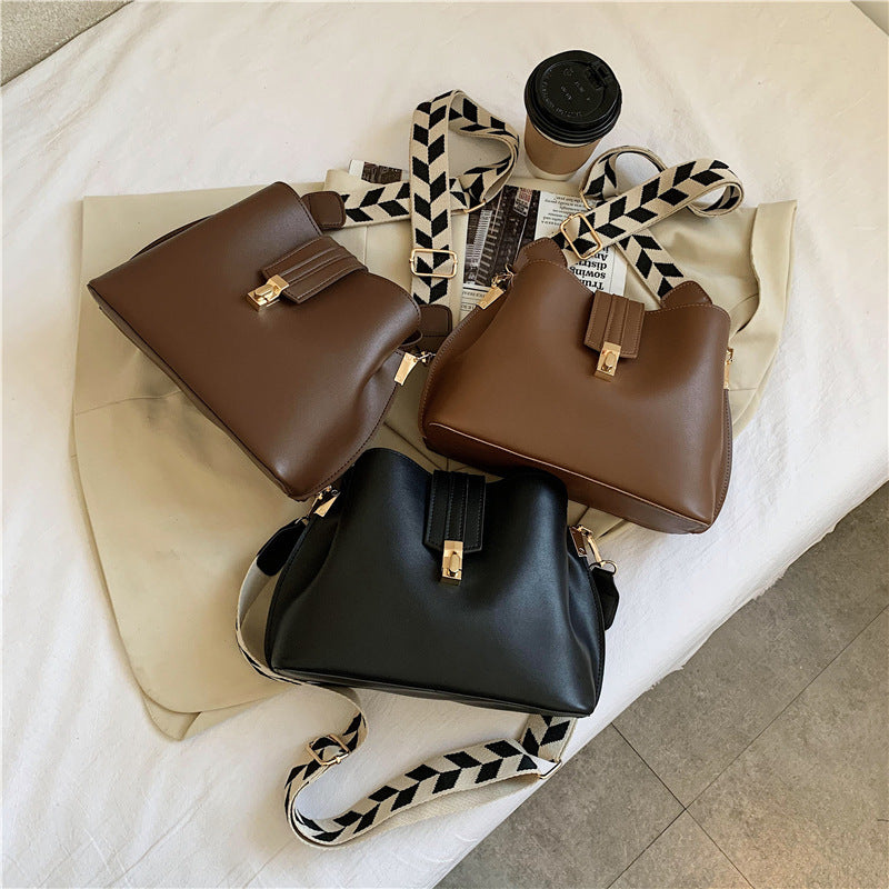 Wide Single Shoulder Strap Bucket Bag