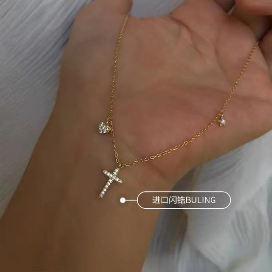 Fashion 925 Sterling Silver Shiny Zircon Cross Pendant
